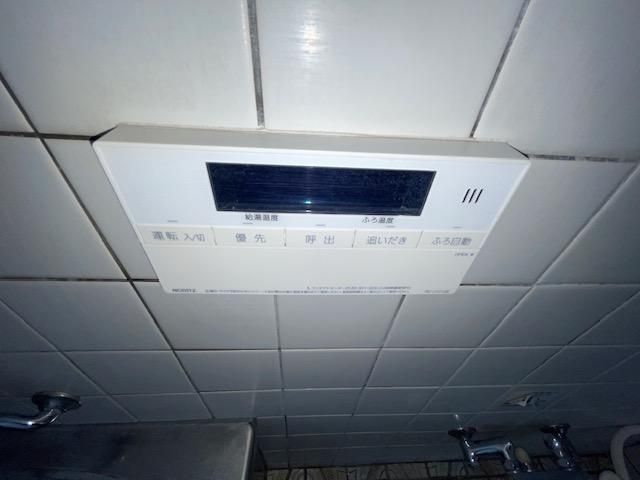y̑ݔz@