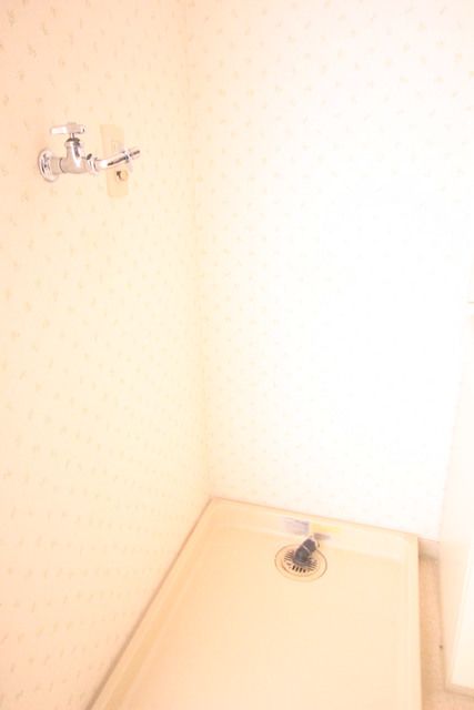 y̑ݔz@