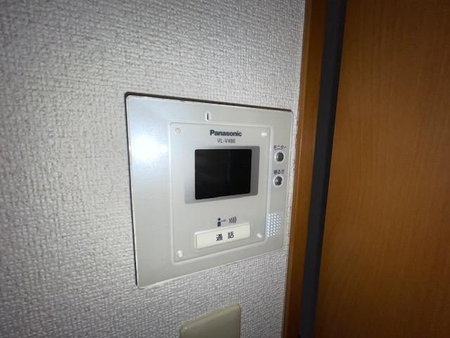 y̑ݔz@