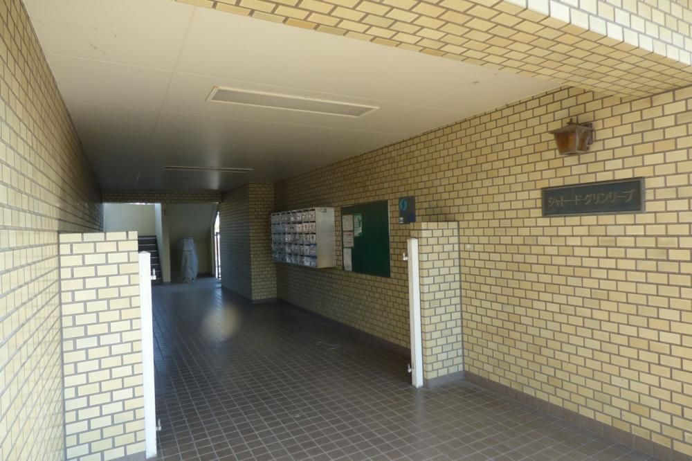 �y�G���g�����X�z�@