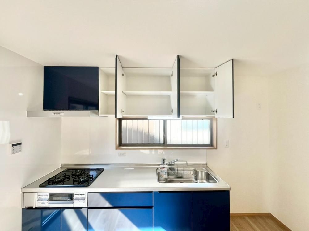 �y�L�b�`���z�@