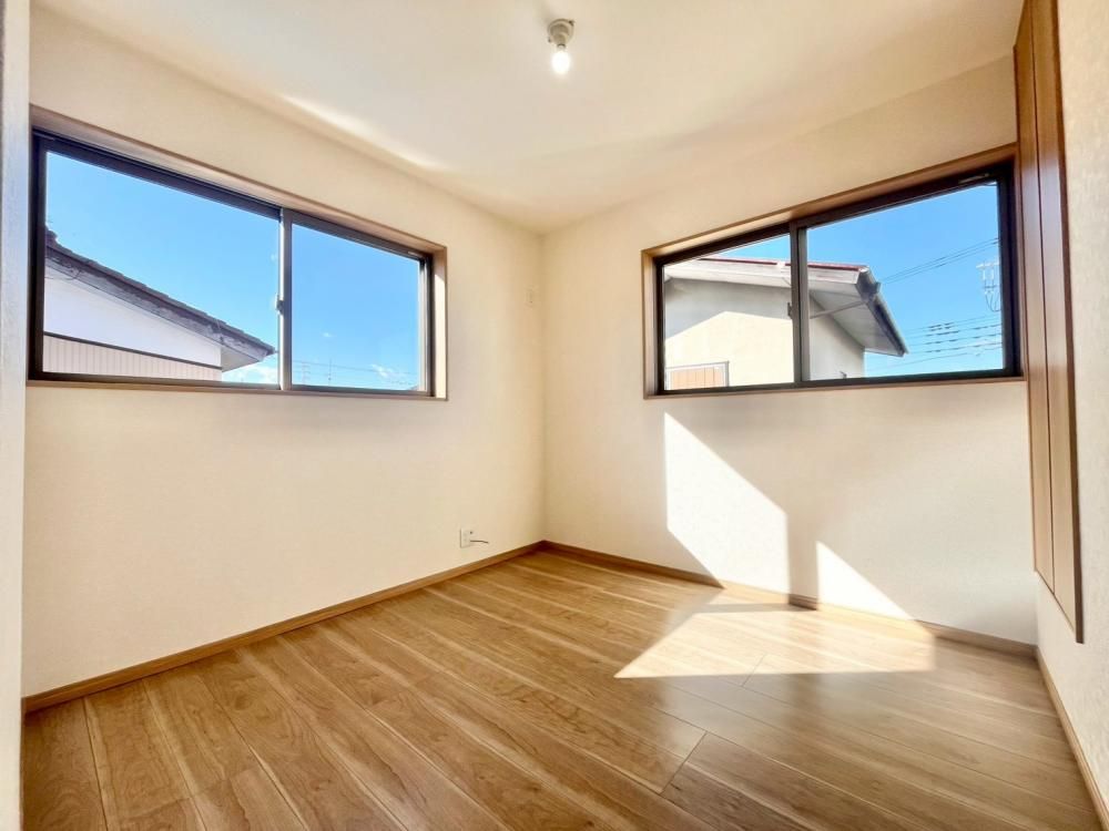 �y���̑������E�X�y�[�X�z�@